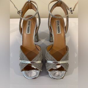 Steve Madden Metallic Silver Sandals